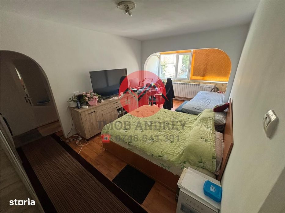 Apartament 2 camere, etaj 1, Vest, mobilat, 47 mp