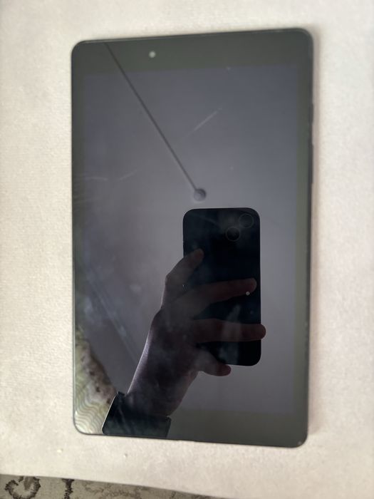 Samsung Galaxy Tab A 8.0 (2019) планшеті.