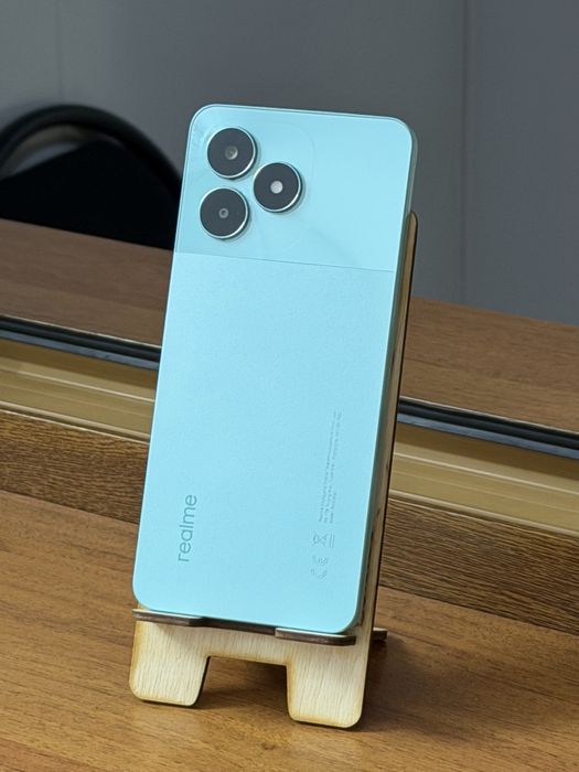 Realmi c51 8/128 гб