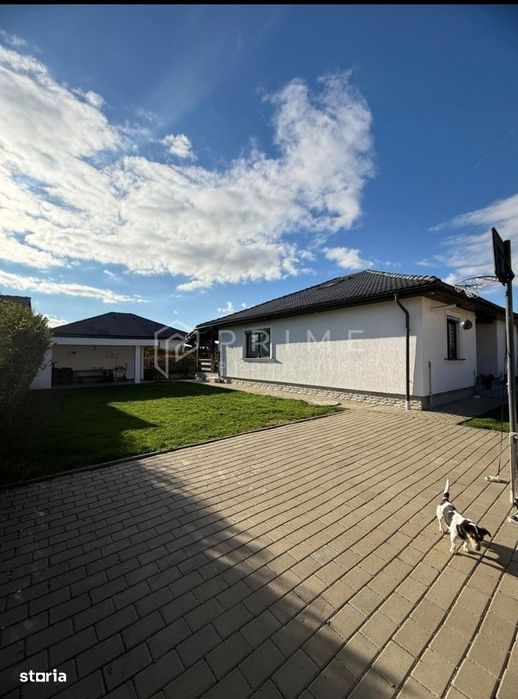Casă individuală superbă (2018) – 150 mp utili | Teren 500 mp |