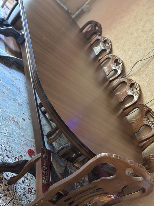 Стол только куринная ножка