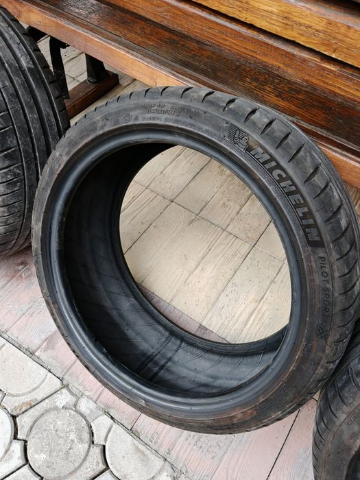 Michelin pilot sport 4 225 40 18