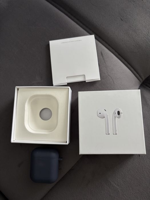 Продам аирподсы новые