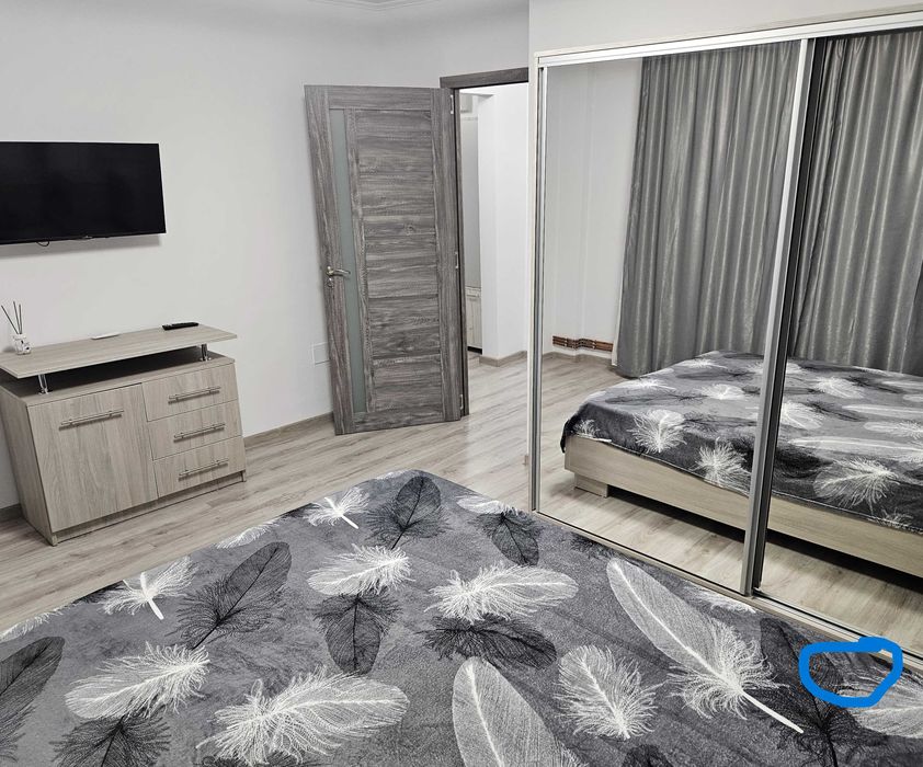 Apartament doua camere gavana 3 ( JAM ) renovat / totul absulut nou