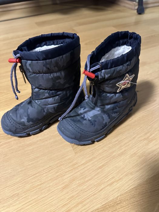 Детски боти като нови