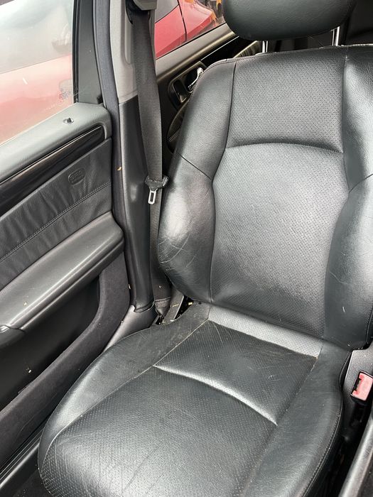 Кожен салон Mercedes W203