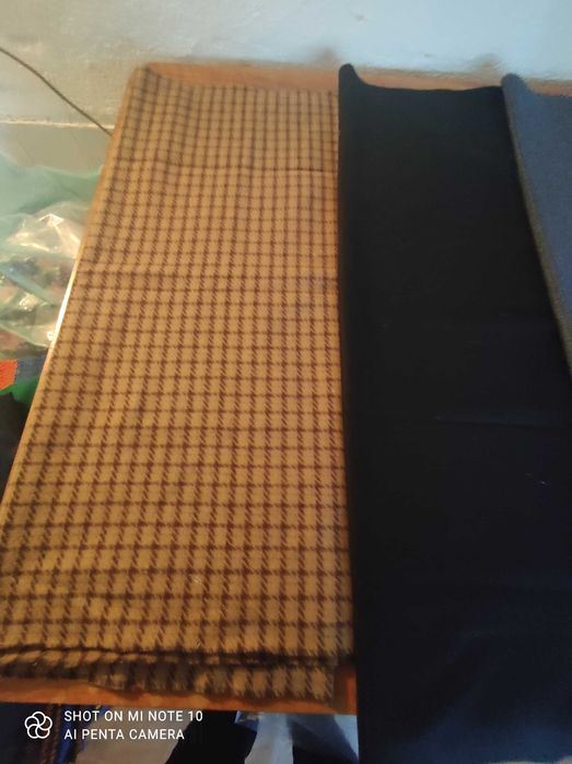 Вълнен плат различни десени