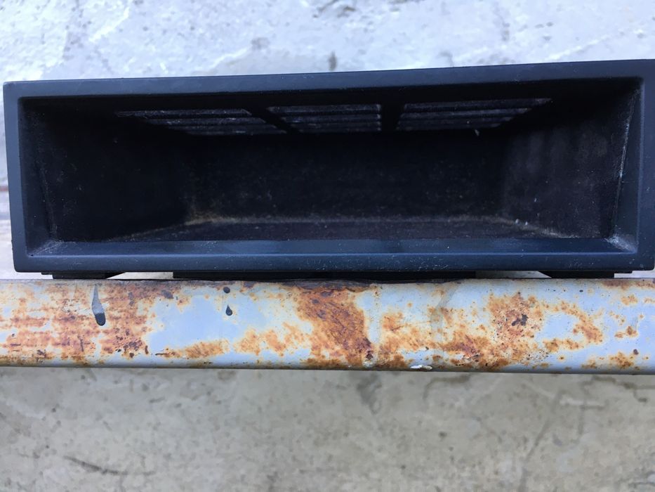 Buzunar Sertar Ornament Plastic Bord Radio Vw Golf4 Transporter T5