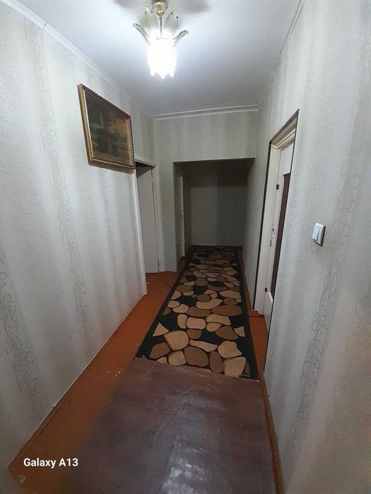 Kvartira sotiladi