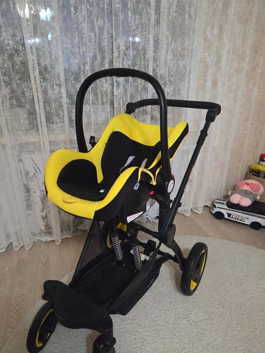 Продам детскую коляску