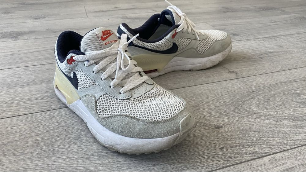 Nike Air Max Systm