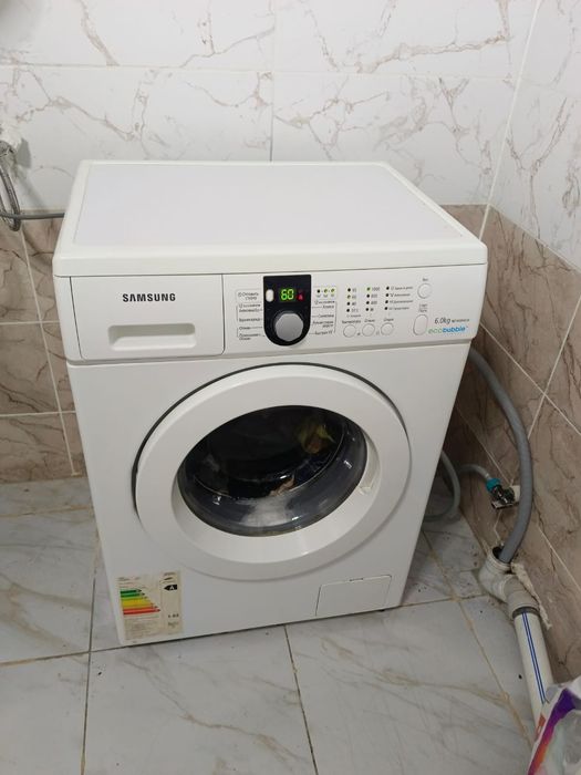 Продам стиральную машину