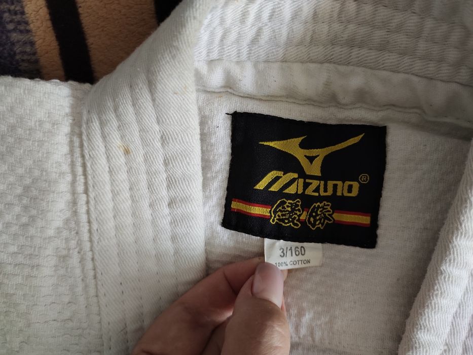 Продам кимоно, 2 костюма