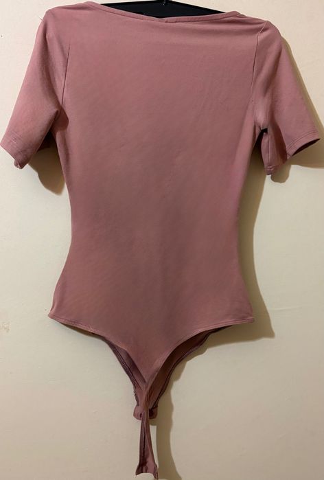 Body mânecă scurtă roz pudrat nou H&M