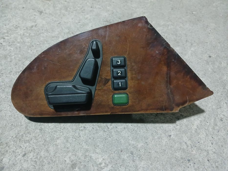 Продам дерево салона Мерседес w140