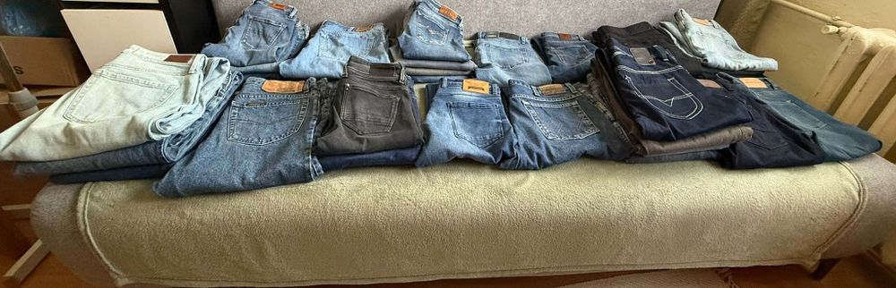 Blugi  lot blugi