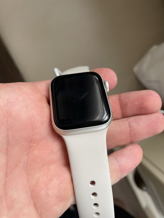 Apple watch SE (2nd generation)
