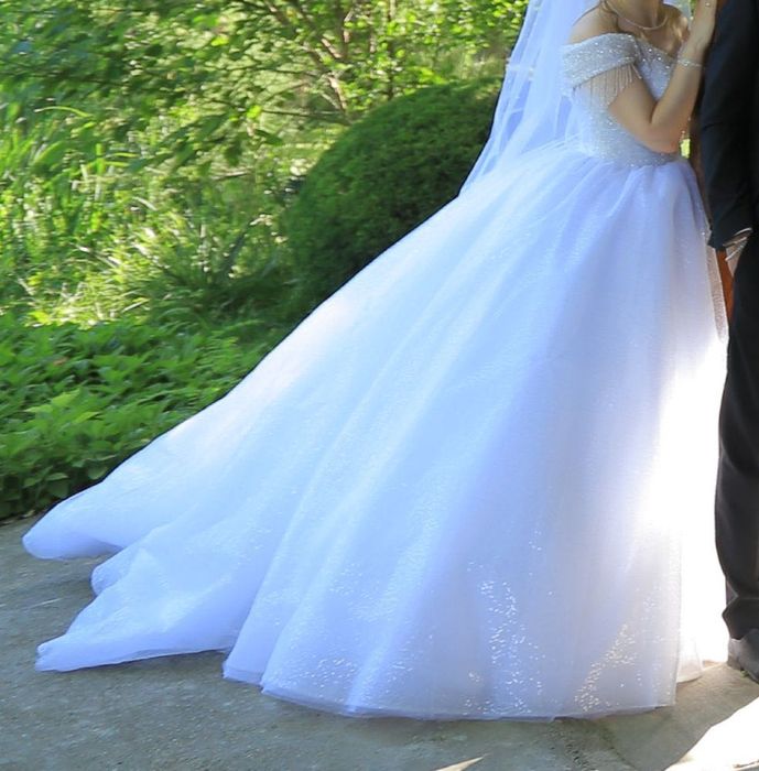 Продается свадебное платье