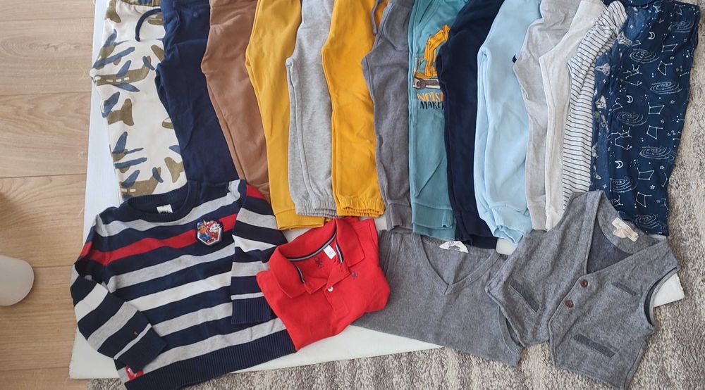 Лот детски дрехи 110 -116 блузи и панталони -H&M,Zara,lupilu и д-р.