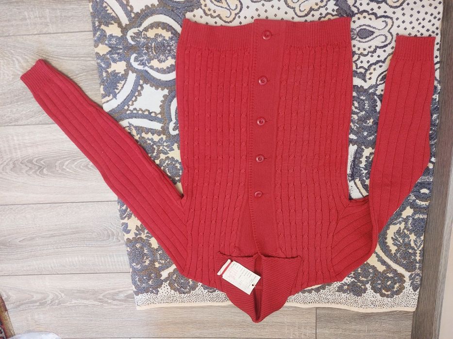 Женский костюм  новый