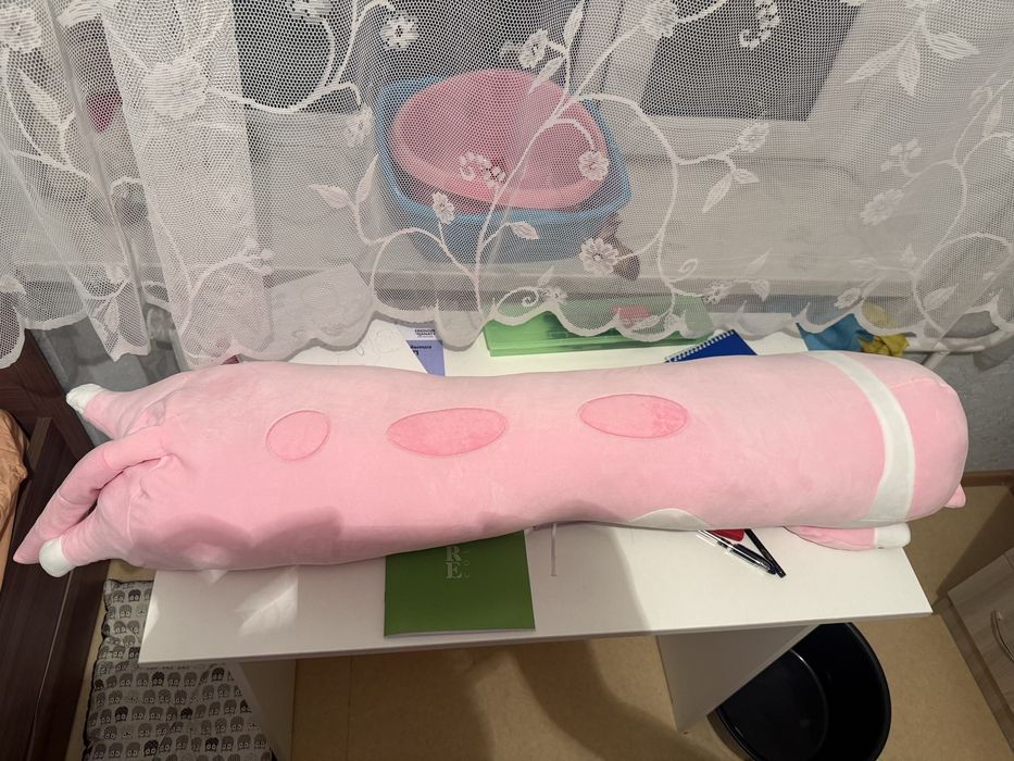 Кот батон 110 см розовый