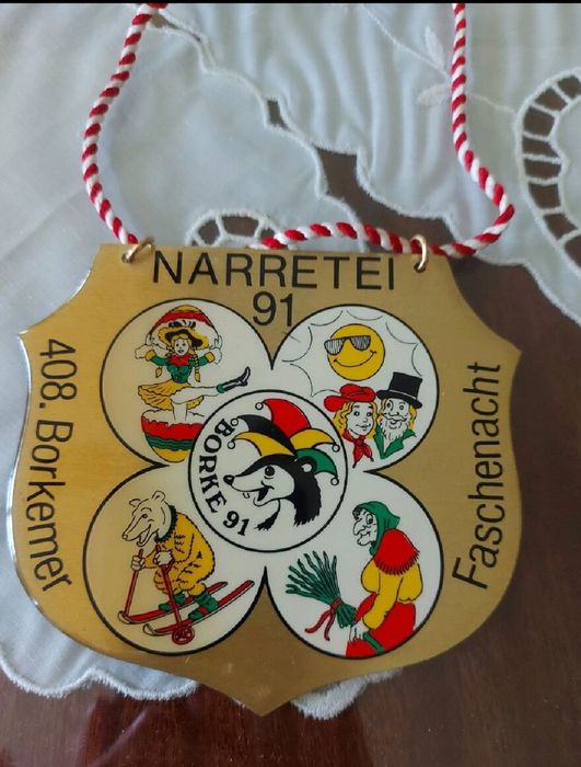 Метални  плакети, пакет от 17 броя