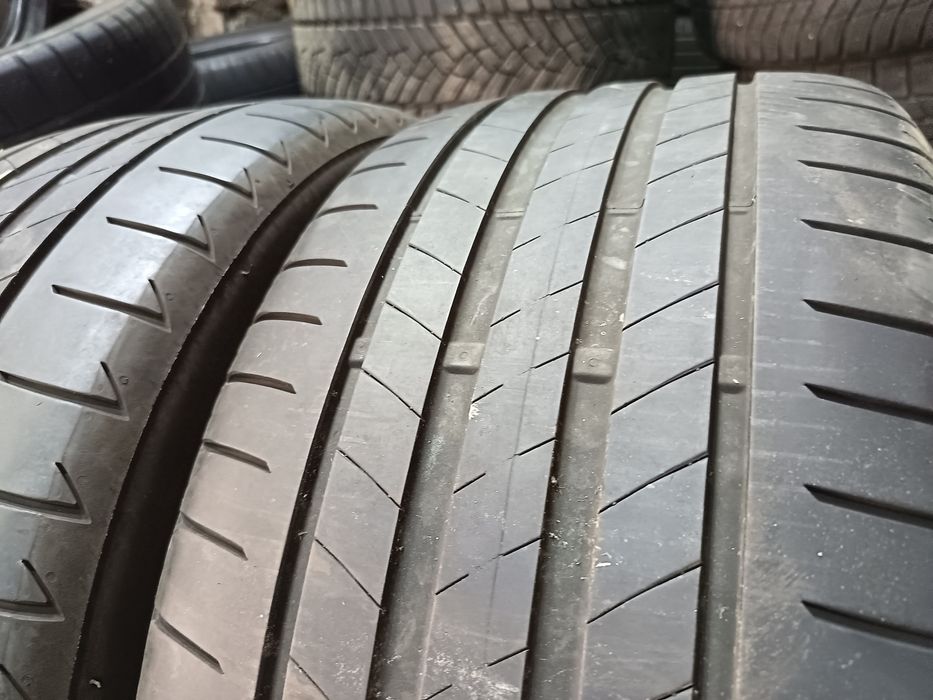 Anvelope vara 255 40 18 Bridgestone 2022 6.3mm