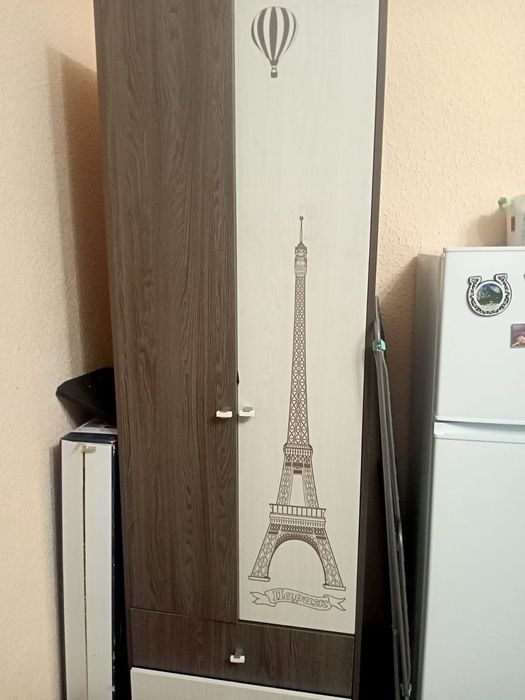 Шкаф гардеробный
