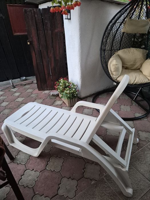 Vand șezlong si balansoar gradina