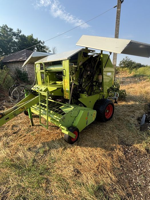 Vand presa Claas Rollant 250