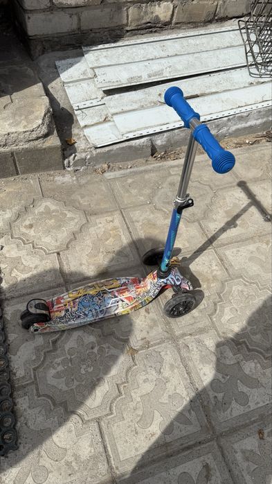 самокат детский трёхколёсный