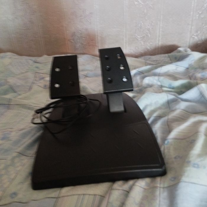 Продам игровой руль