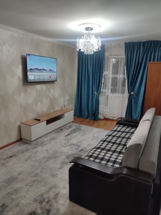 Сдаём 3 комнатную квартиру