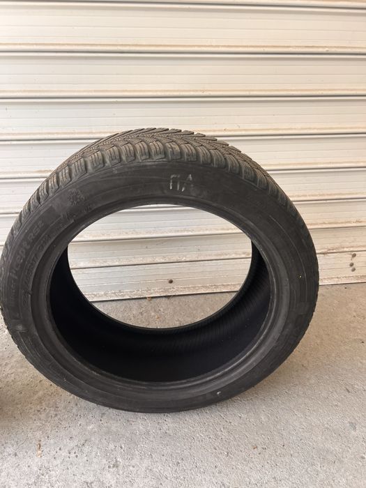 Зимни Гуми 225/45/17 Hankook 2 броя
