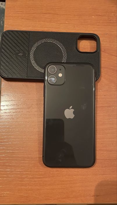 Продам Iphone 11 на 128.