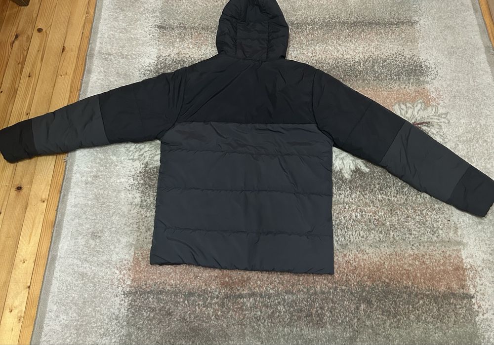 Яке на nike размер L