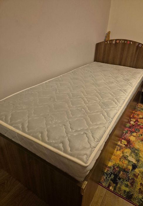 Легло единично с матрак