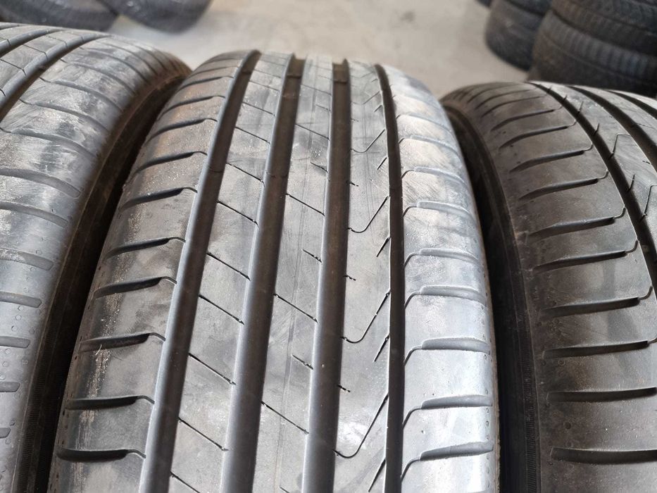 4 Anvelope de VARA 225.60.18 'Pirelli' [dot 2021]; ca NOI !