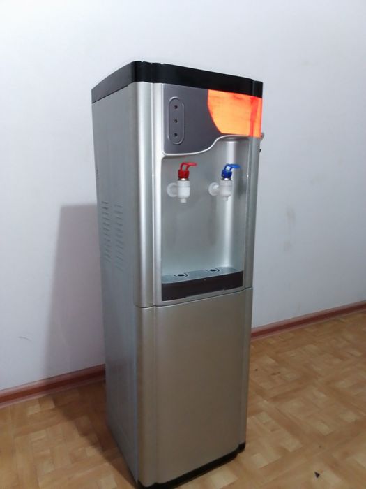 Продам кулер Бу всё работает