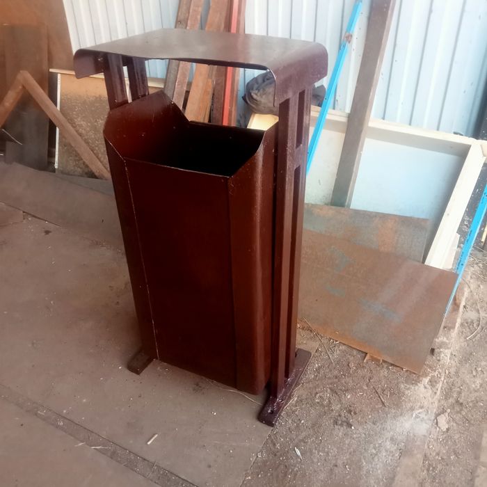 Урна для мусора обьемная