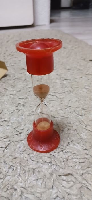 Песочные часы советский