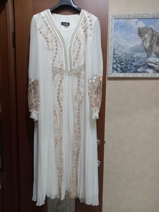 Платья нарядные на мероприятие