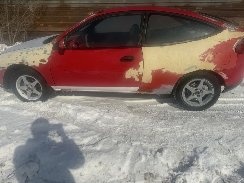 Продам Мазда 323