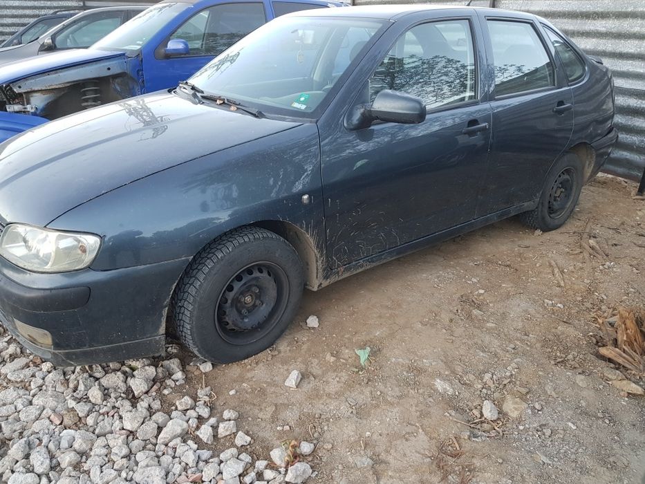 Seat Cordoba 1.9 SDI НА ЧАСТИ !!!