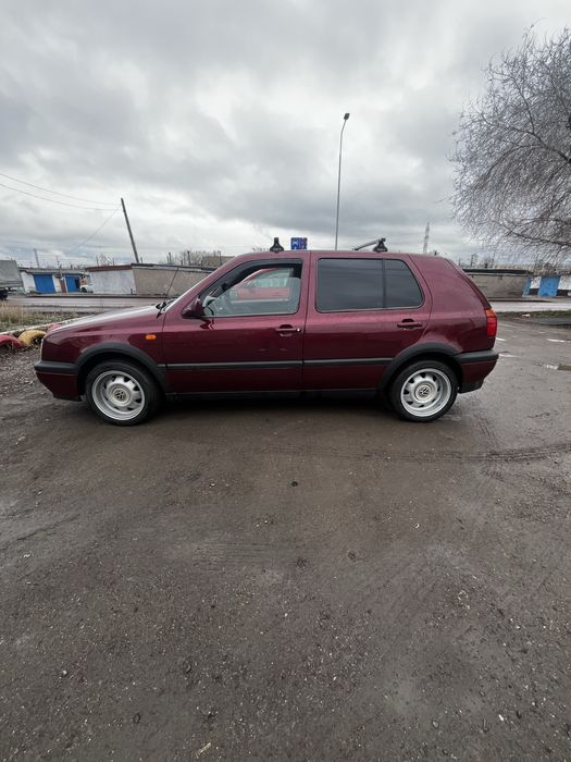 Продам volkswagen golf 3