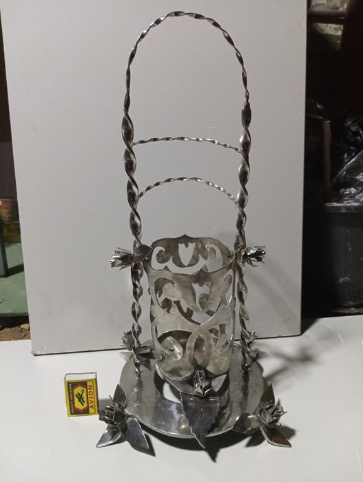 Подставка для шампанского.