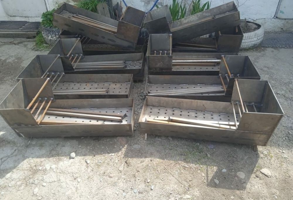 Мангал со сьемными ножками