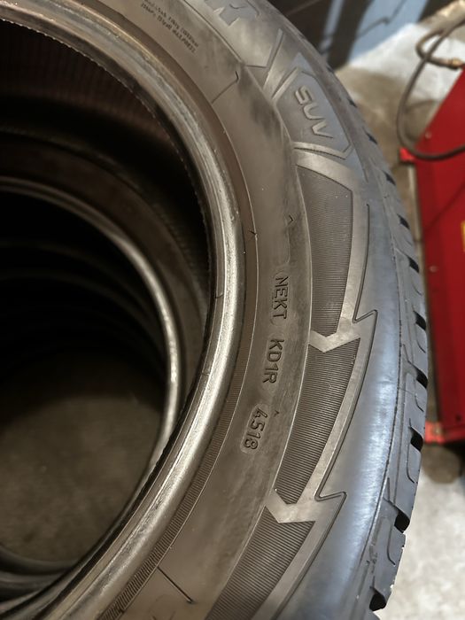 215/60 R17 96H XL - Goodyear Ultra Grip Performance M+S Oferta
