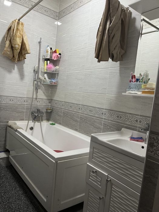 Qizlarga va ayollarga kvartira bor