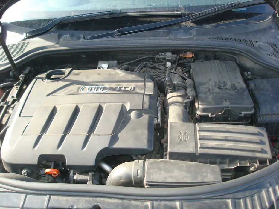 Ауди А3  Audi A3 s-line 2010г 2.0 tdi 170k.с  2-дин common real